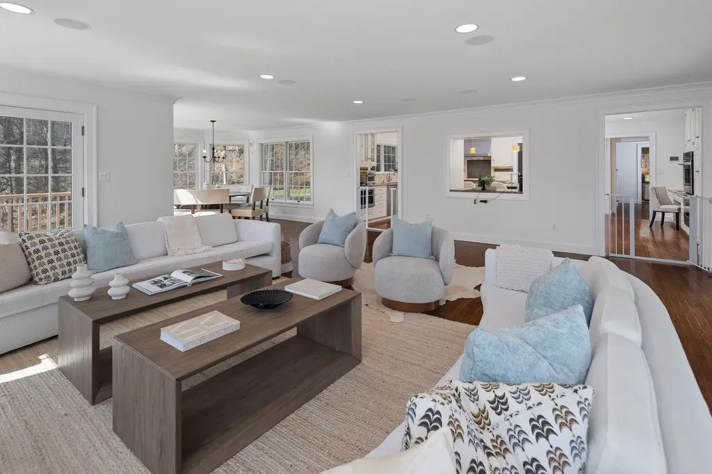 25 Cardinal Place Mount Kisco NY 10549
