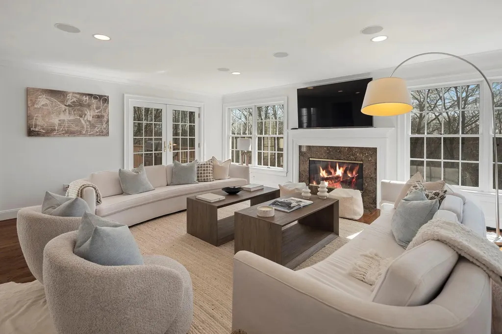 25 Cardinal Place Mount Kisco NY 10549