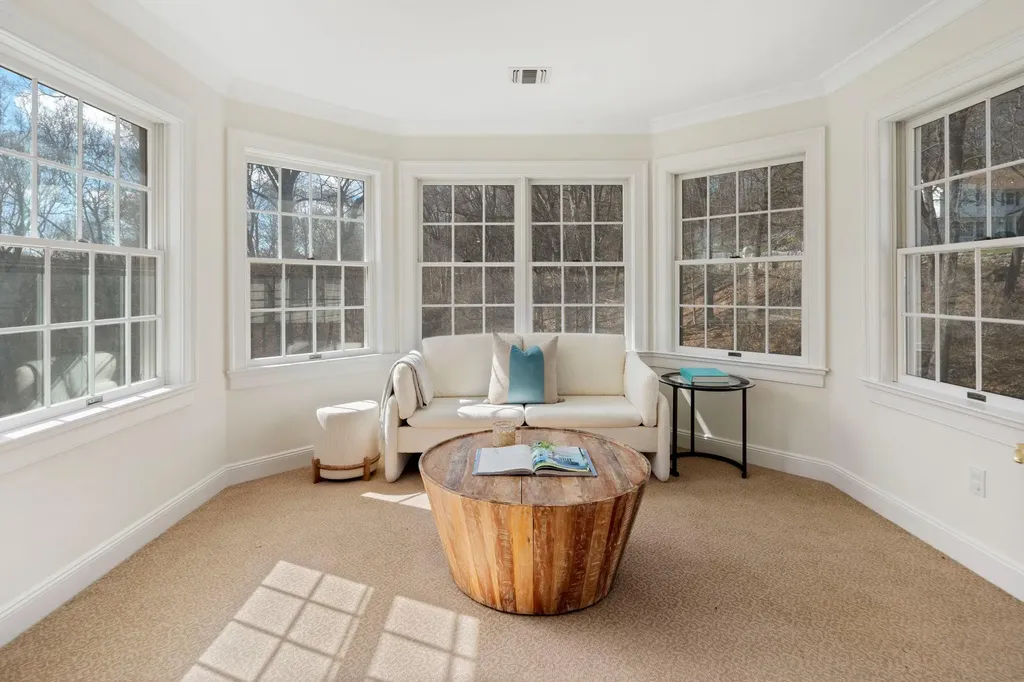 25 Cardinal Place Mount Kisco NY 10549