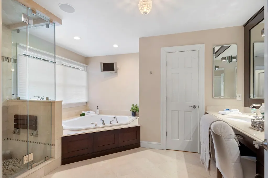 25 Cardinal Place Mount Kisco NY 10549