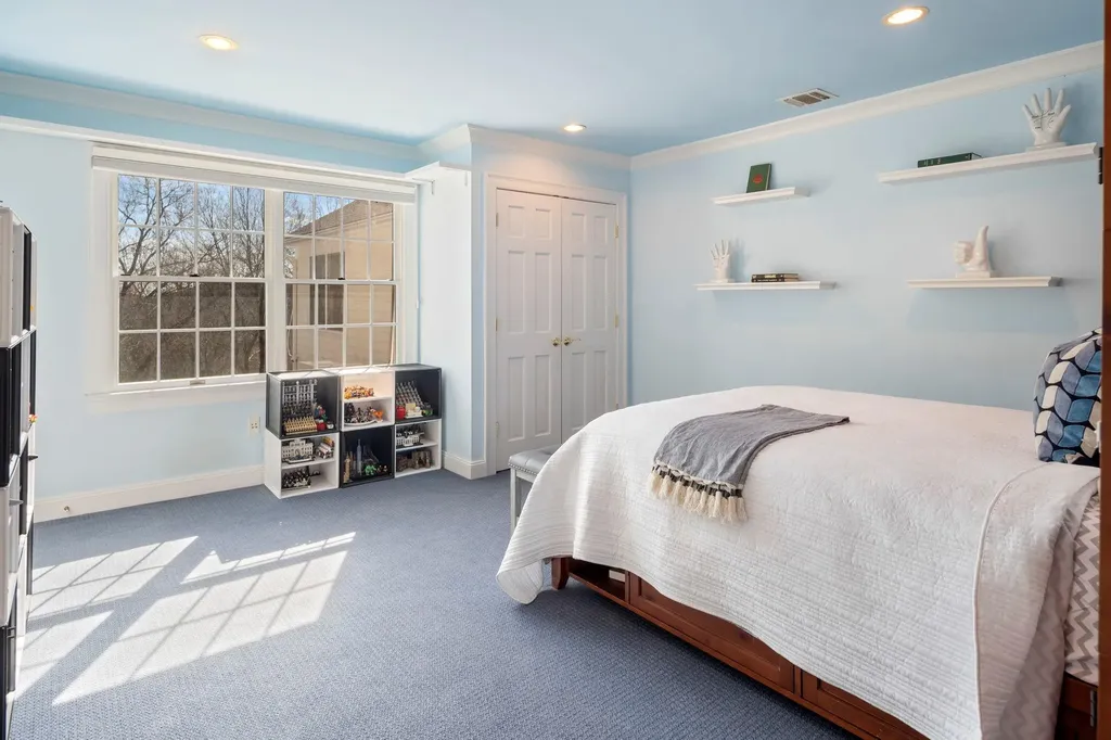 25 Cardinal Place Mount Kisco NY 10549