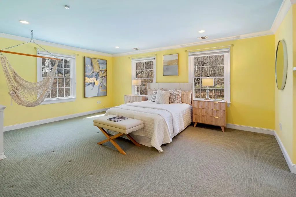 25 Cardinal Place Mount Kisco NY 10549