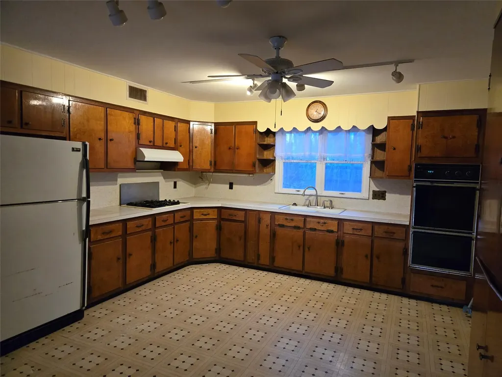 2 Fields Lane Chester NY 10918