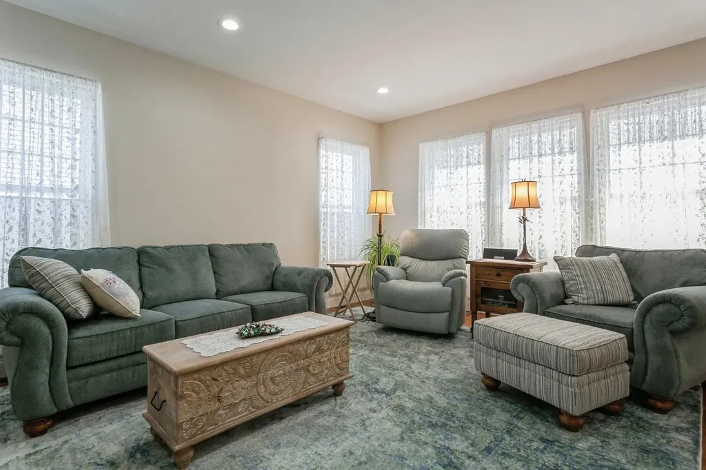 14 Benjamin Drive Highland NY 12528