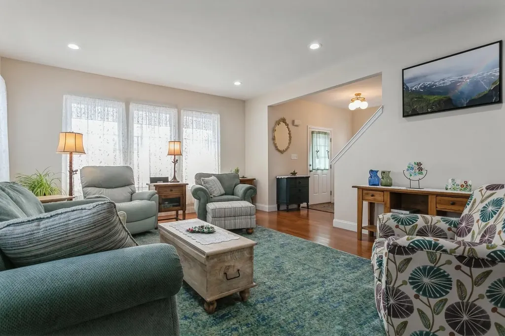 14 Benjamin Drive Highland NY 12528
