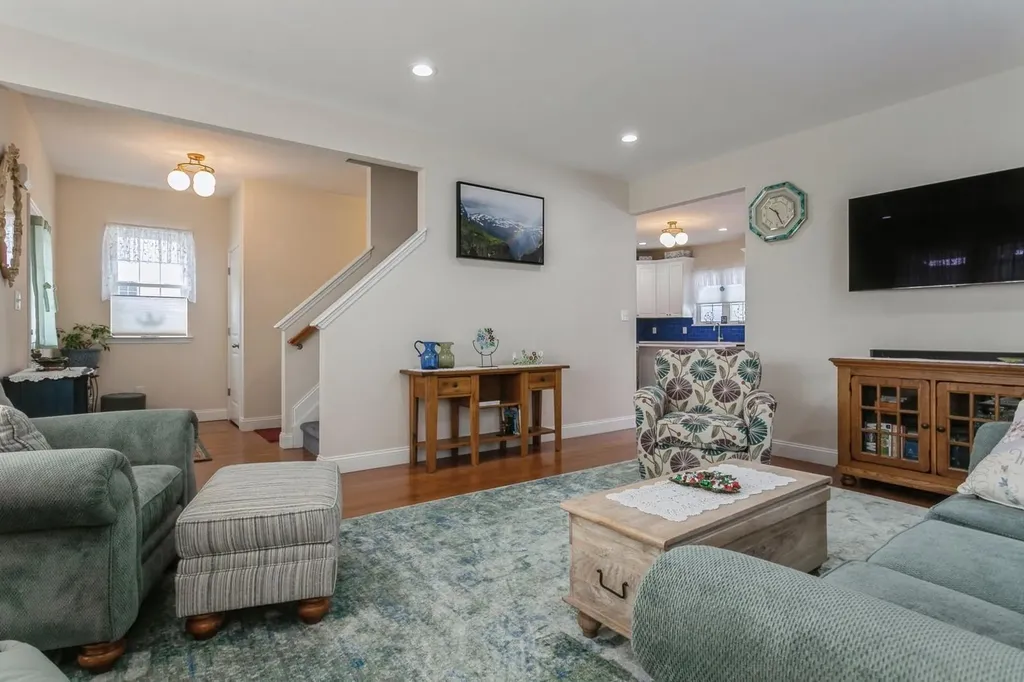 14 Benjamin Drive Highland NY 12528