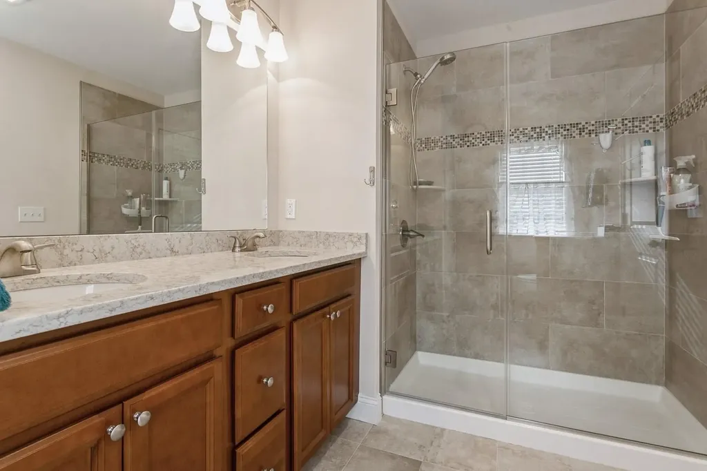 14 Benjamin Drive Highland NY 12528