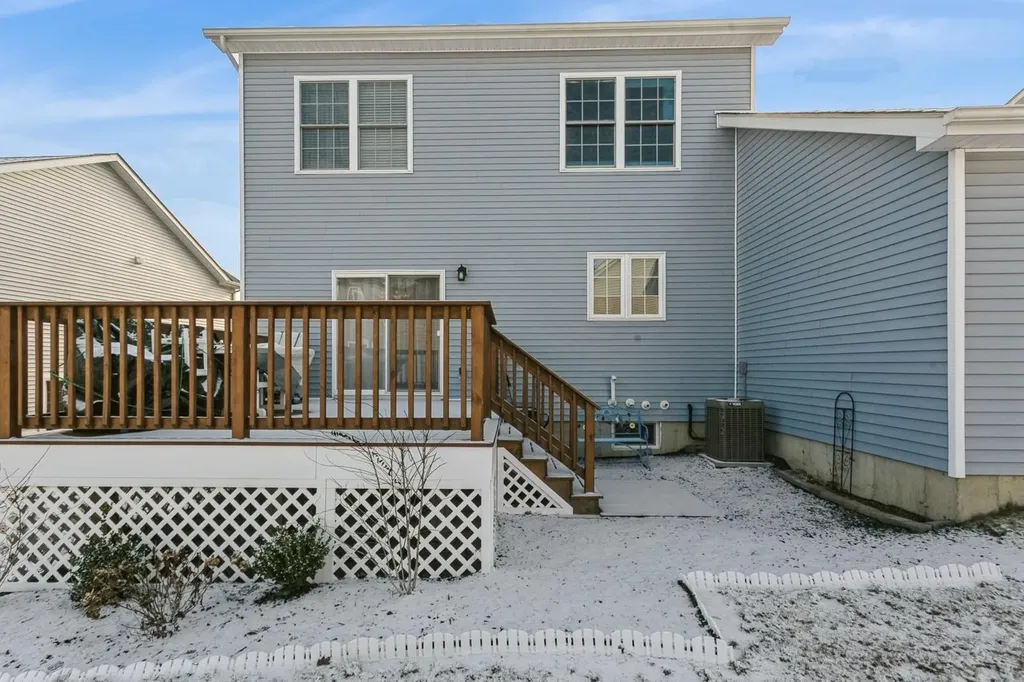 14 Benjamin Drive Highland NY 12528