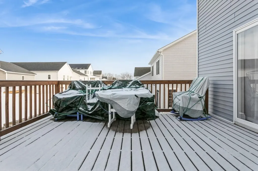 14 Benjamin Drive Highland NY 12528
