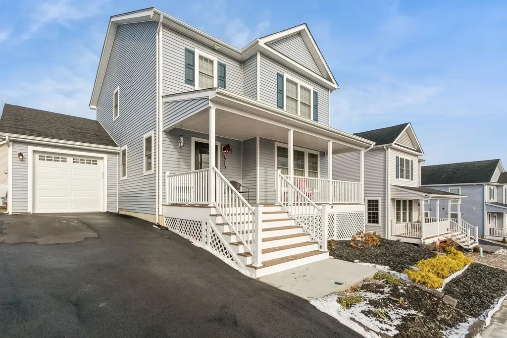 14 Benjamin Drive Highland NY 12528