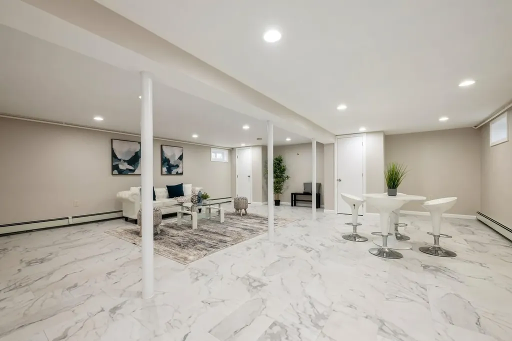 140 Sheridan Boulevard Mineola NY 11501