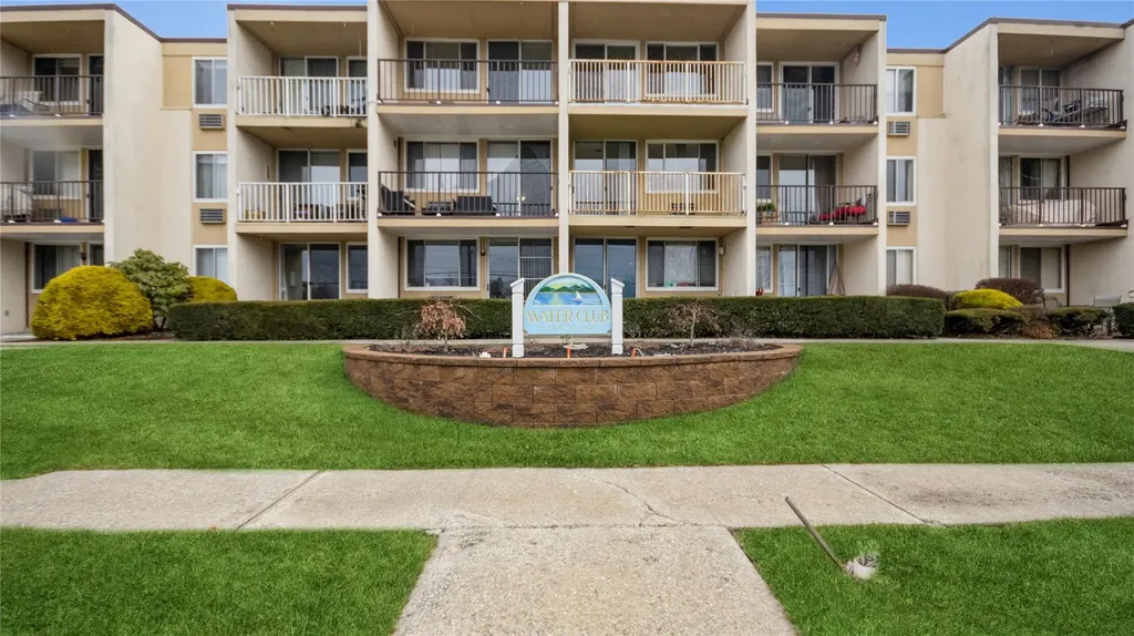 141 E Lake Boulevard Mahopac NY 10541