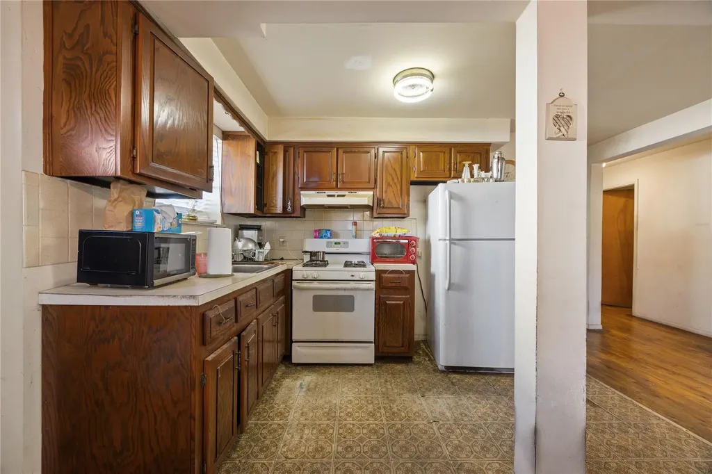 495 Kimball Avenue Yonkers NY 10704
