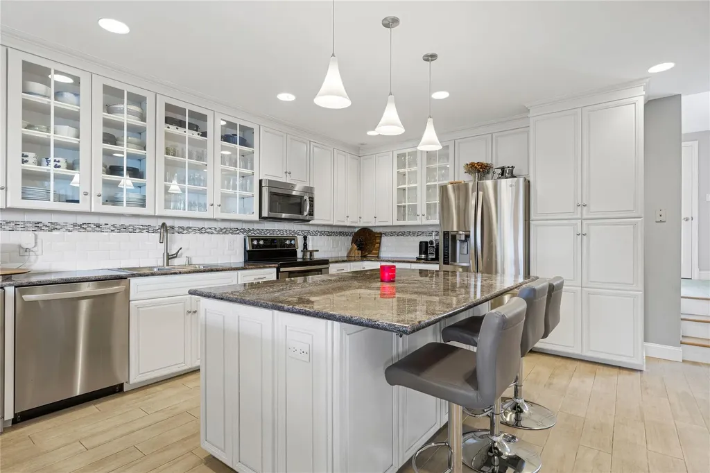136 Soundview Avenue Rye NY 10580
