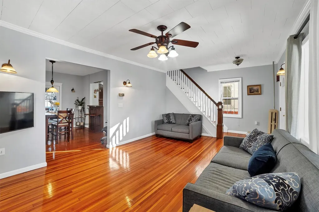 3988 Rombouts Avenue Bronx NY 10466