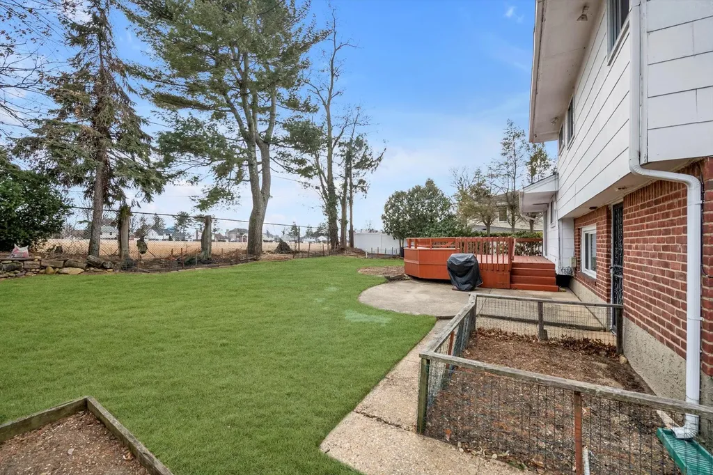 326 White Birch Lane Jericho NY 11753