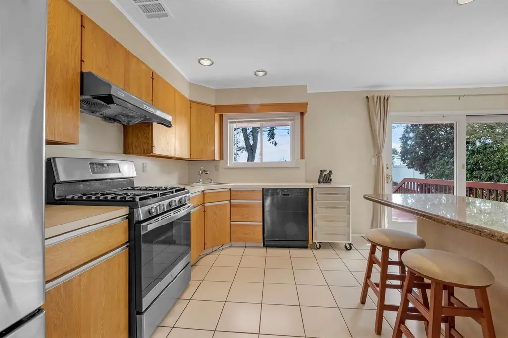 326 White Birch Lane Jericho NY 11753