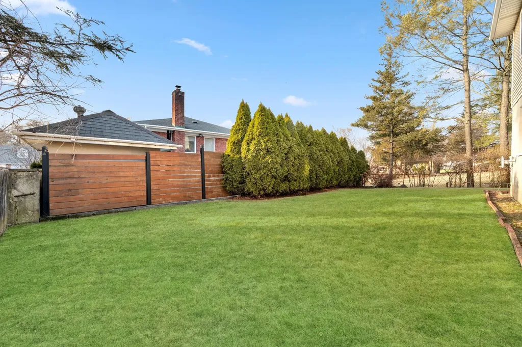 187 Minerva Drive Yonkers NY 10710
