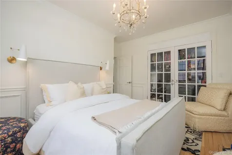 824 Bronx River Road Bronxville NY 10708