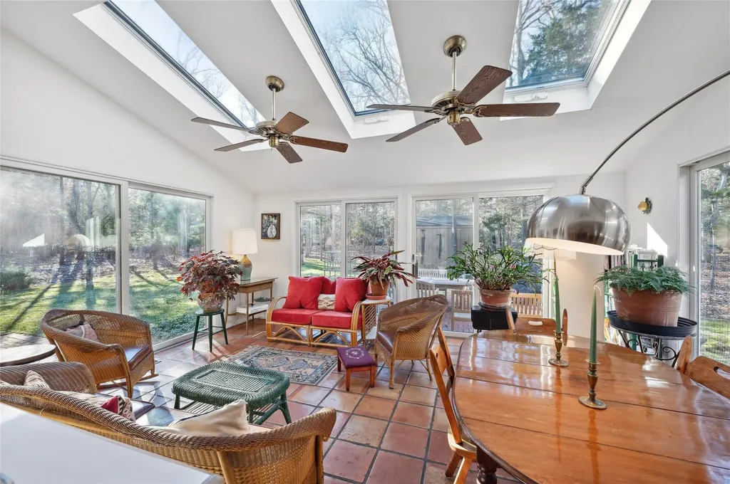 34 Underwood Drive East Hampton NY 11937