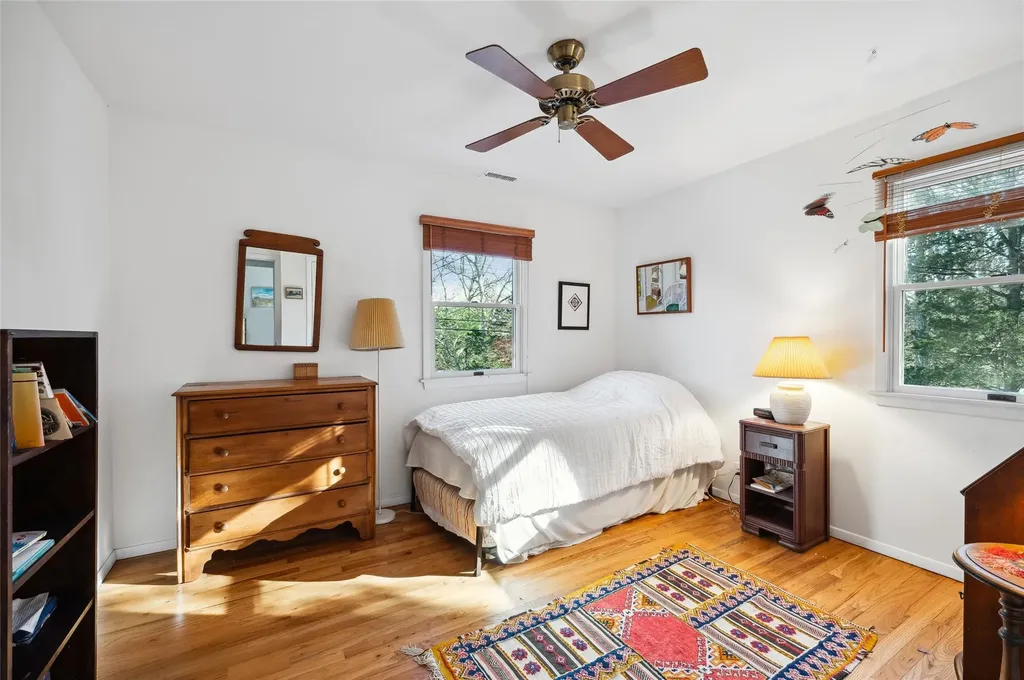 34 Underwood Drive East Hampton NY 11937