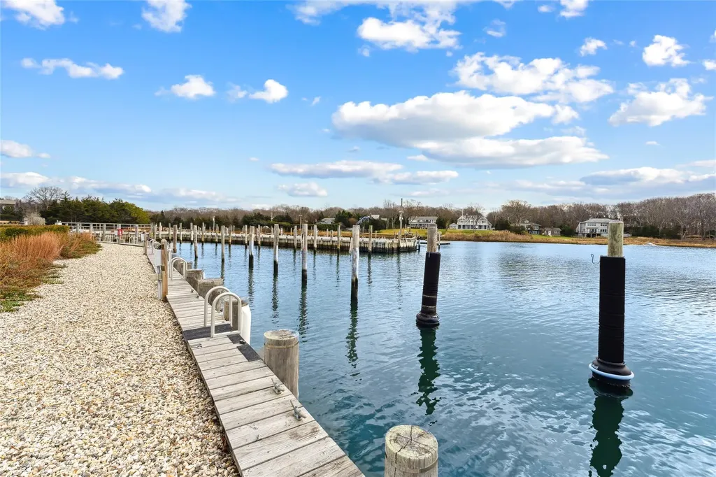 34 Underwood Drive East Hampton NY 11937