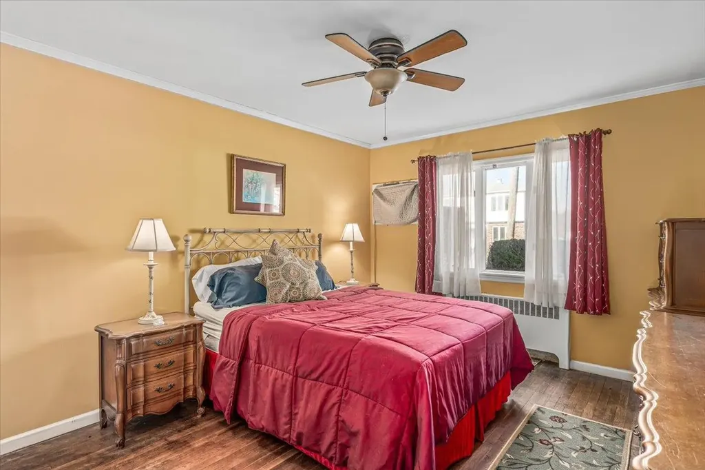 80 5th Street New Hyde Park NY 11040