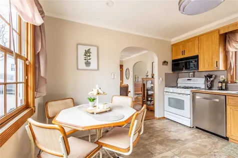 30 Amagansett Drive Sound Beach NY 11789