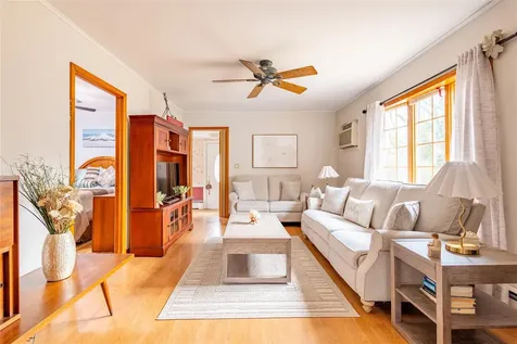 30 Amagansett Drive Sound Beach NY 11789