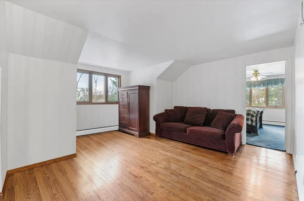 9 Hickory Hill Road Dix Hills NY 11746