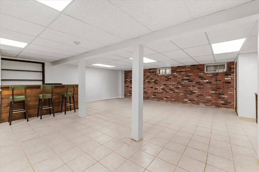 9 Hickory Hill Road Dix Hills NY 11746
