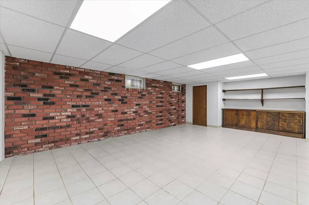 9 Hickory Hill Road Dix Hills NY 11746