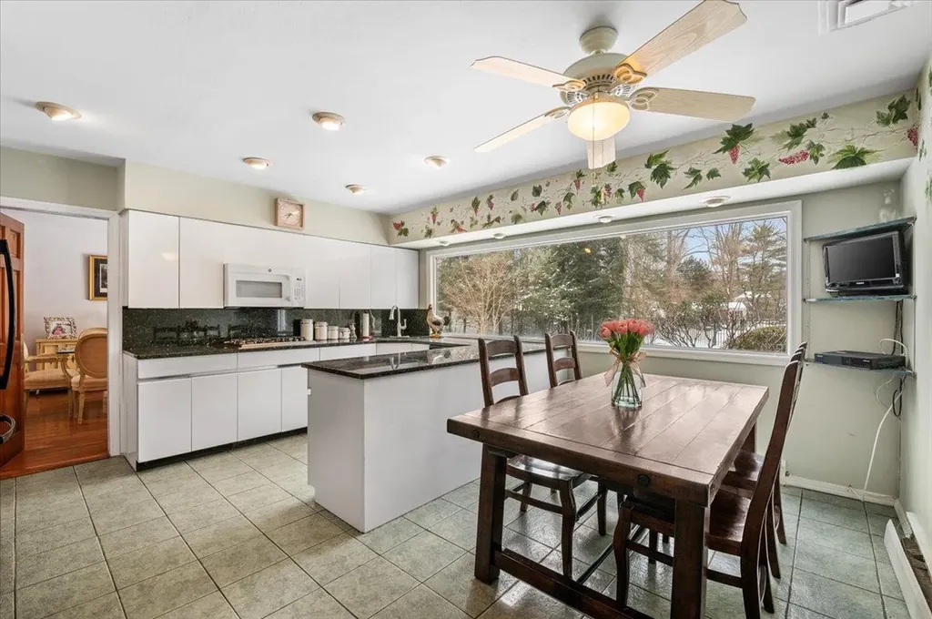 9 Hickory Hill Road Dix Hills NY 11746