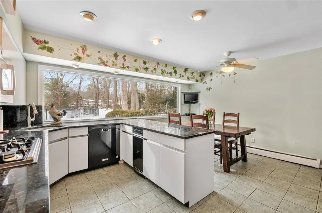 9 Hickory Hill Road Dix Hills NY 11746