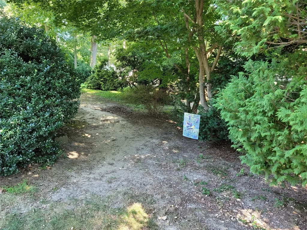39 Wolfhollow Road Centereach NY 11720