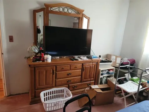 39 Wolfhollow Road Centereach NY 11720