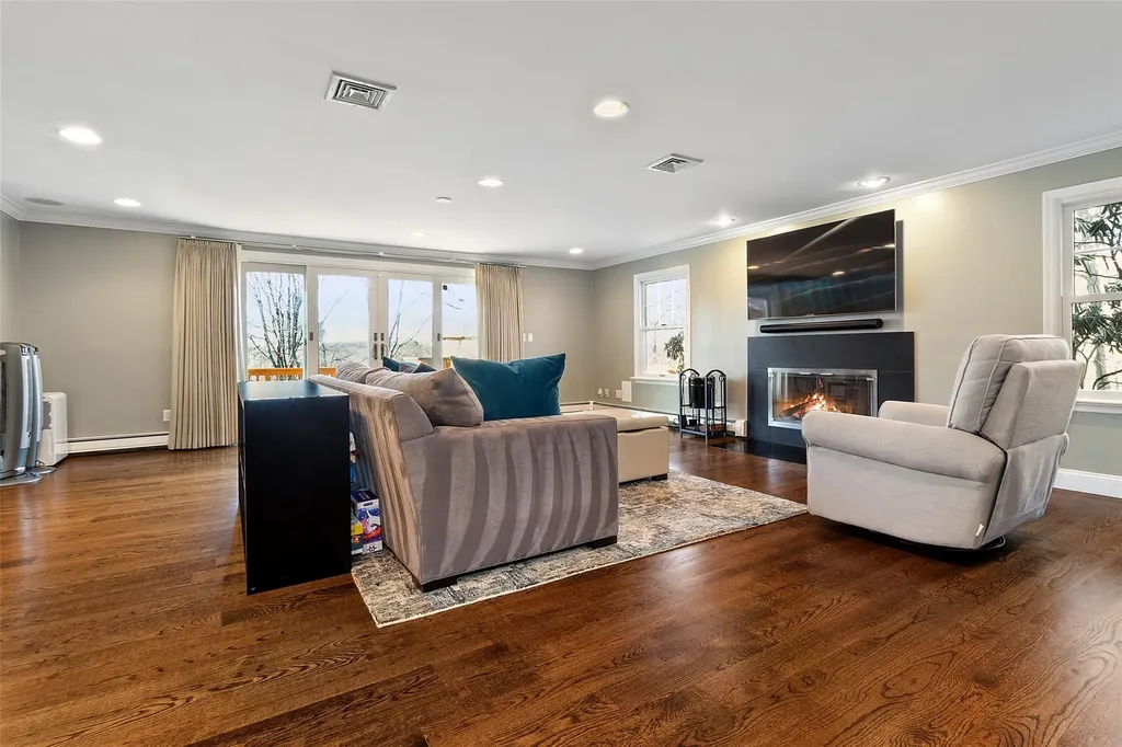 20 Bristol Place Chappaqua NY 10514