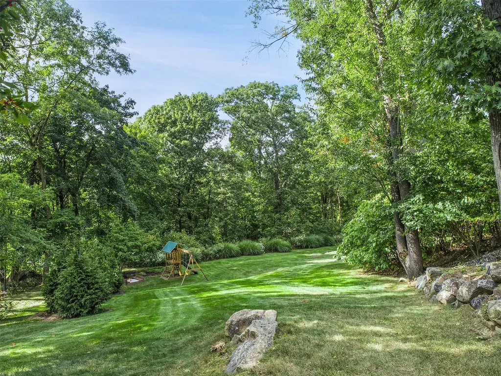 20 Bristol Place Chappaqua NY 10514
