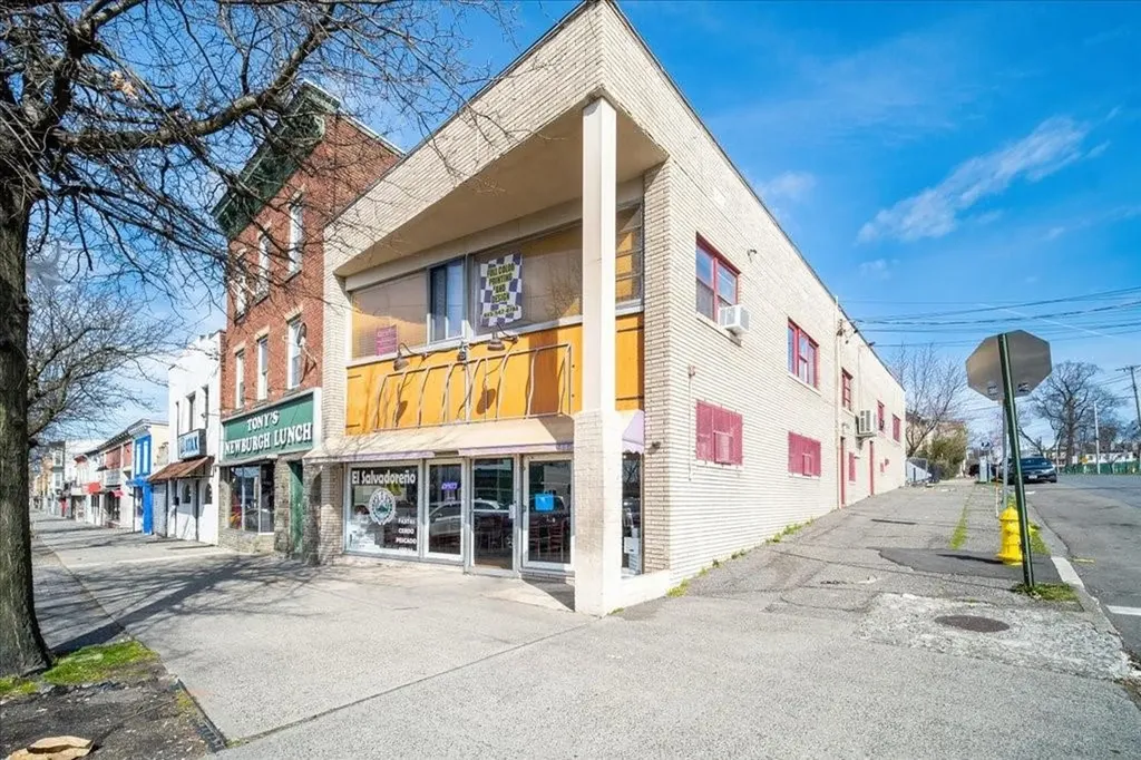 346 Broadway Newburgh NY 12550