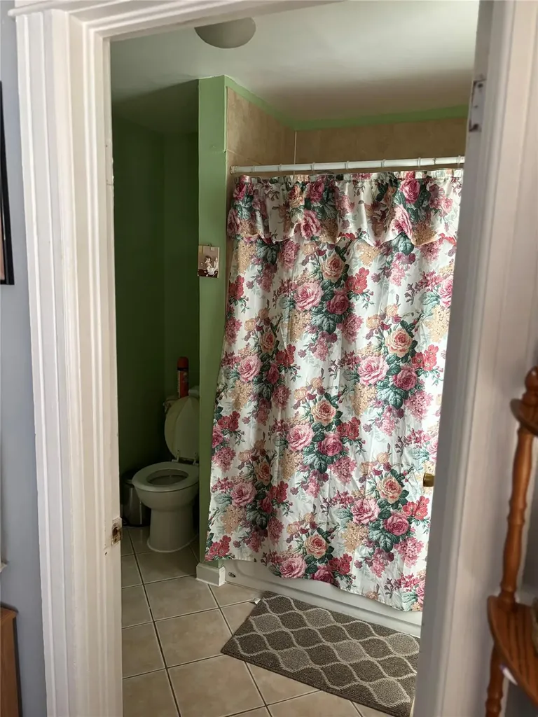 43 Division Avenue Spring Valley NY 10977