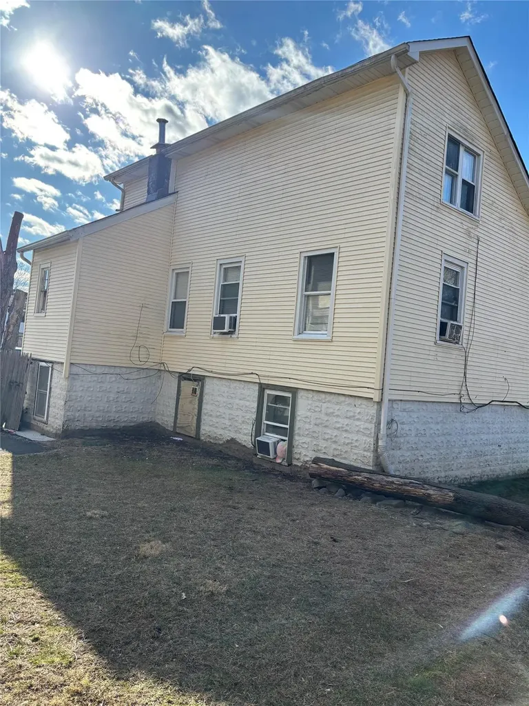 43 Division Avenue Spring Valley NY 10977