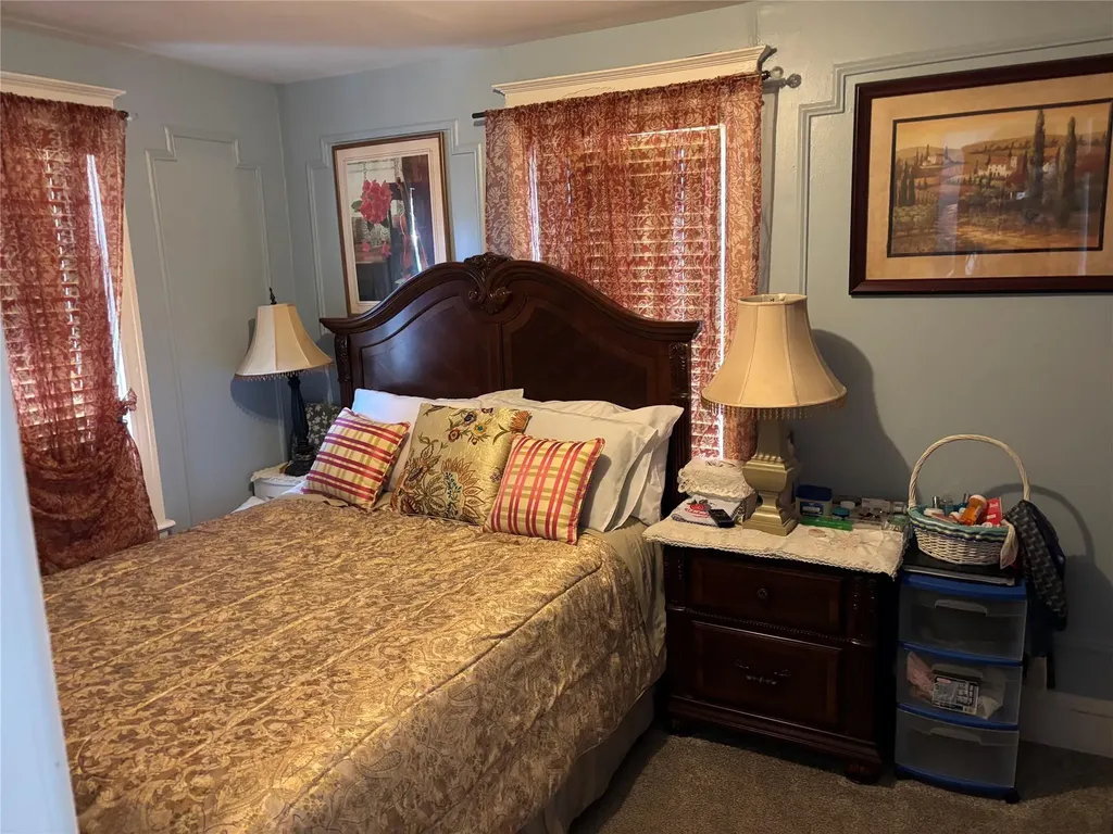 43 Division Avenue Spring Valley NY 10977