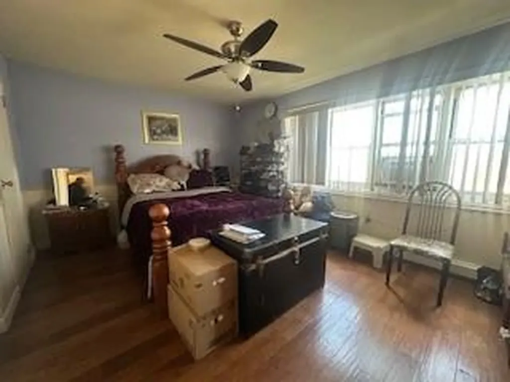 3607 Pratt Avenue Bronx NY 10466
