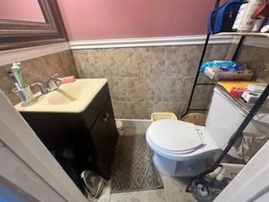 3607 Pratt Avenue Bronx NY 10466