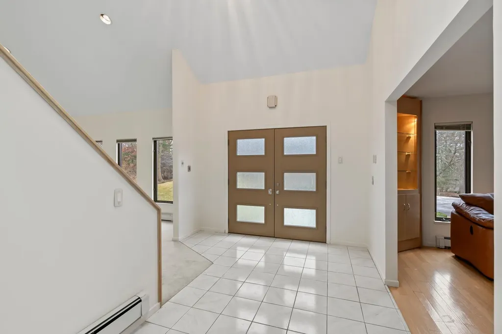 9 Talburn Lane Dix Hills NY 11746