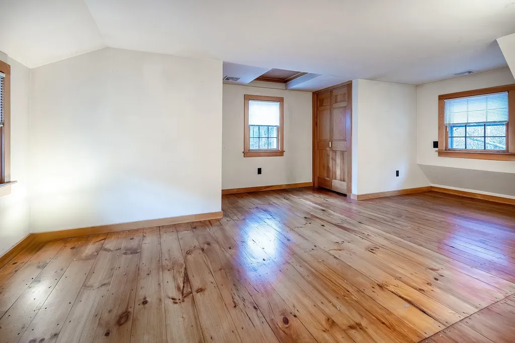 64 E Mountain Road N Cold Spring NY 10516