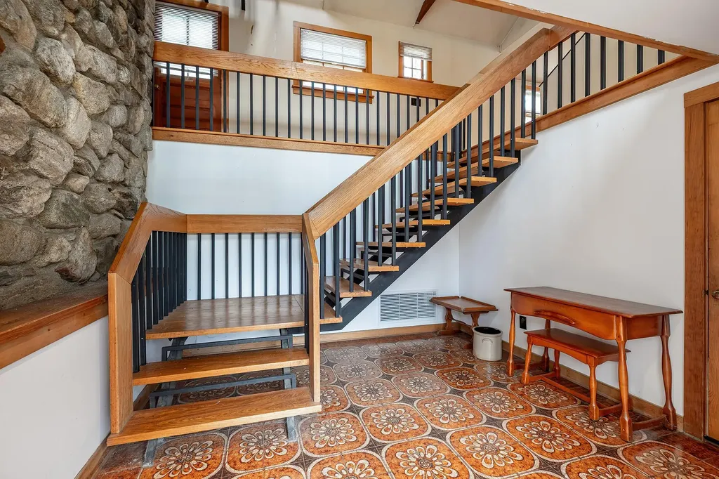 64 E Mountain Road N Cold Spring NY 10516