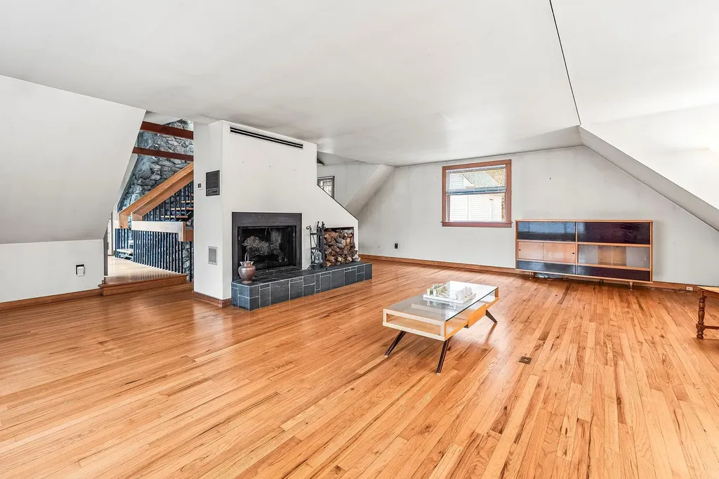 64 E Mountain Road N Cold Spring NY 10516