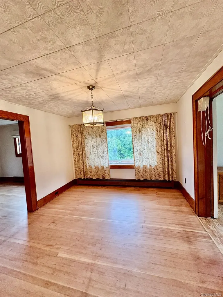 23 Riverside Drive Roscoe NY 12776