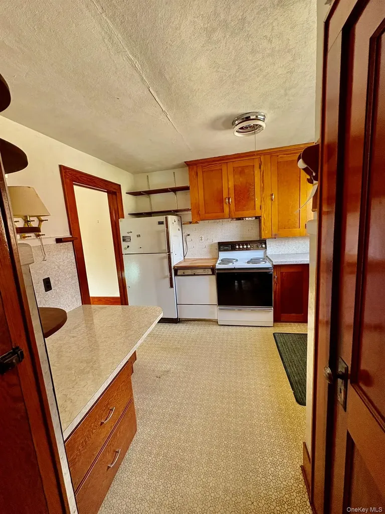 23 Riverside Drive Roscoe NY 12776